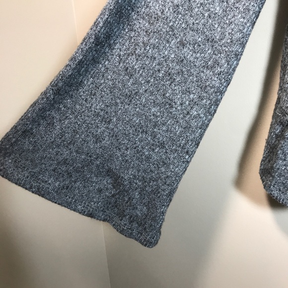 Gillian &O’Malley Dusty Blue sweater size Lg - Picture 3 of 7